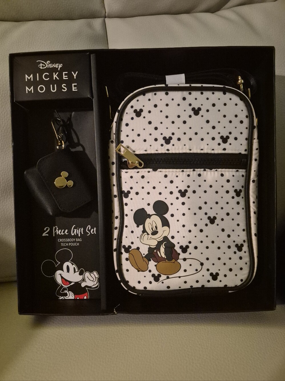 NWT Disney Mickey Mouse White & Black Crossbody Phone Bag with Tech Pouch